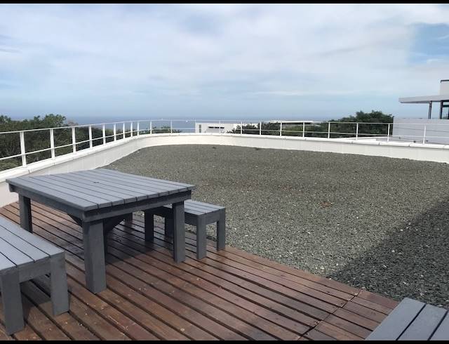 442M² OFFICE TO LET IN LA LUCIA